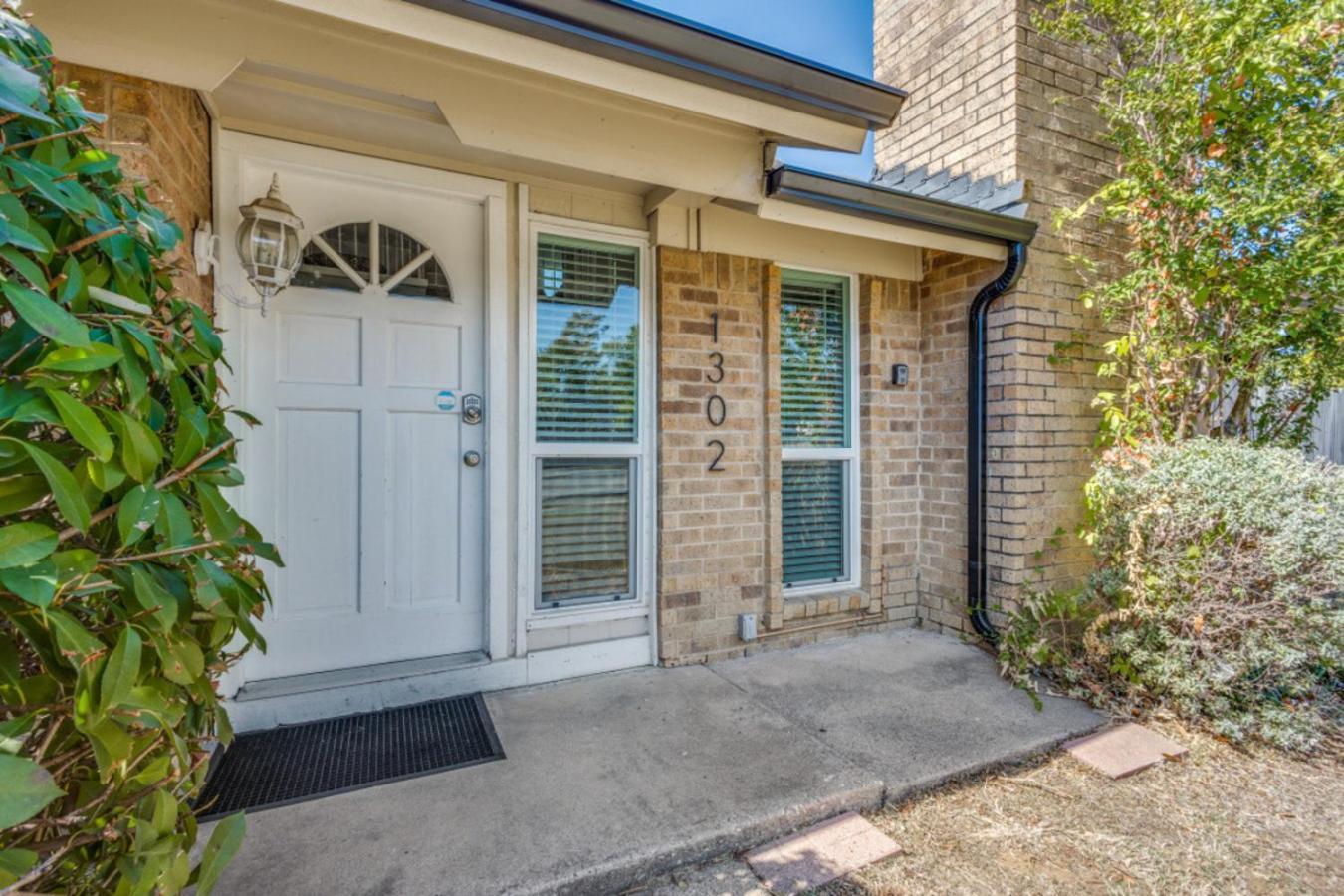 Pool! 2Gamerooms! Grill! Kingmaster! Lewisville Exterior photo